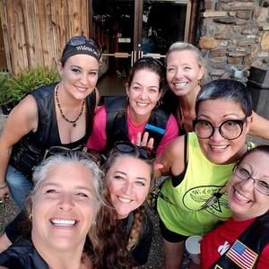 Meet your Posher, Raechelle